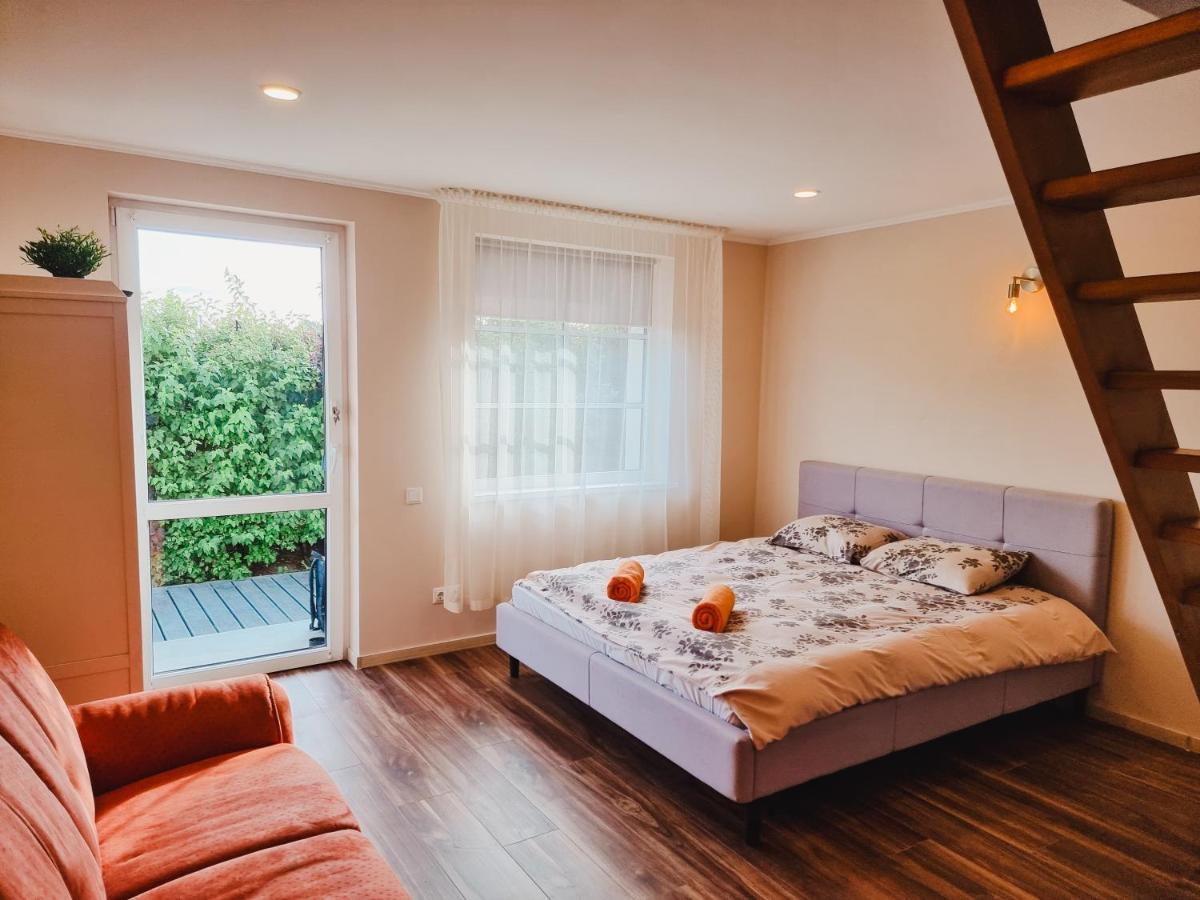 Viesu Nams Kapsargi Hotel Ventspils Eksteriør billede